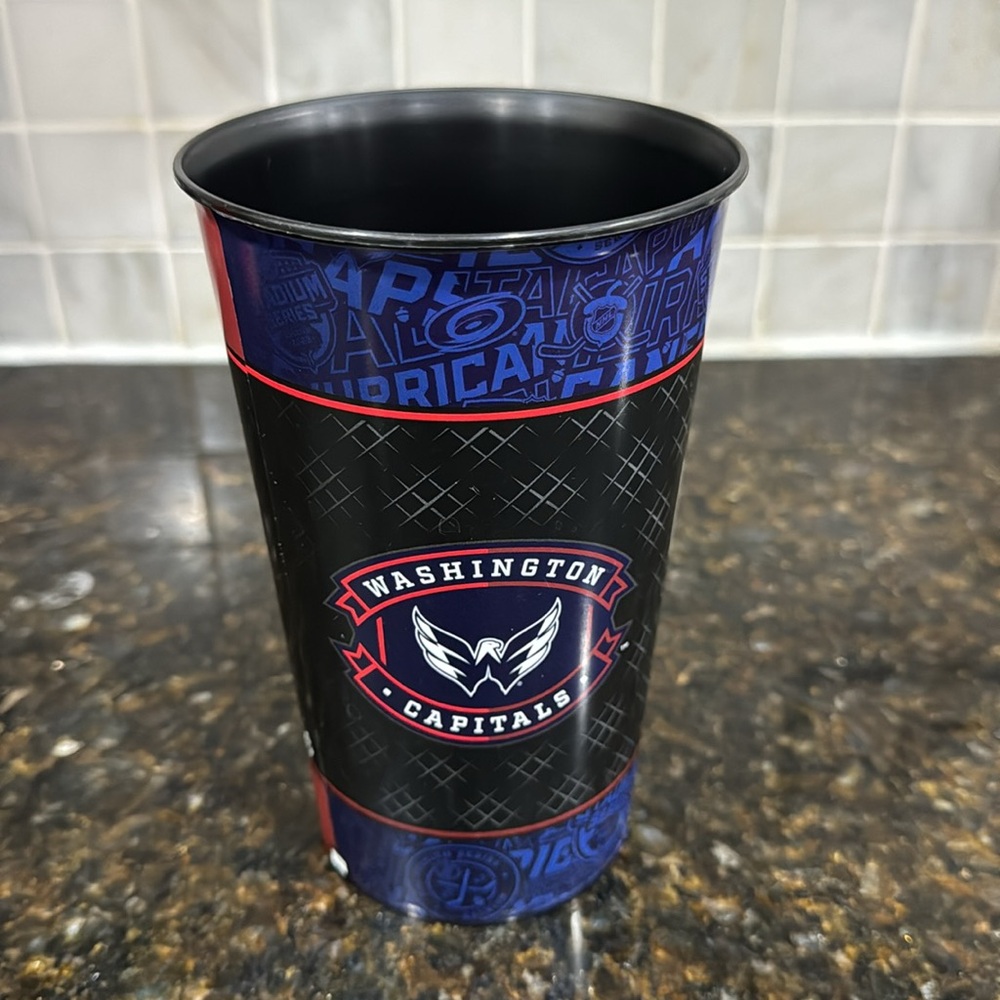 NHL Stadium Series Raleigh 2023 Capitals Hurricanes Souvenir Cup - Picture 3 of 5